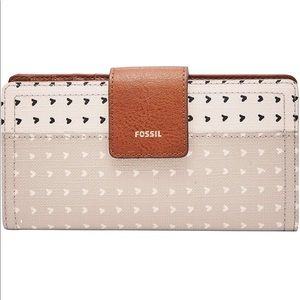 Fossil Women's Logan Leather Tab Clutch Wallet
